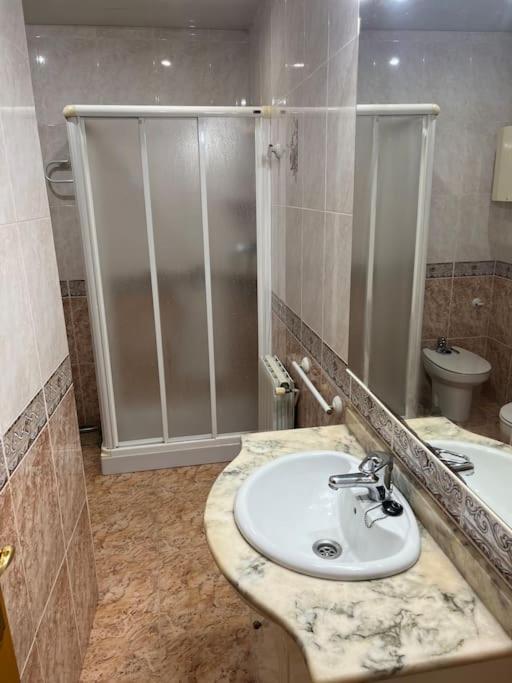 Piso Ideal Para Una Familia Ubicado Cerca Del Mar Blanes Exterior photo